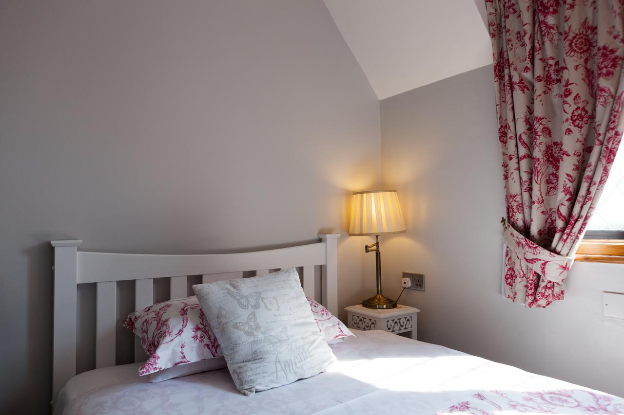 Fern Lodge Guesthouse Hythe  Ngoại thất bức ảnh