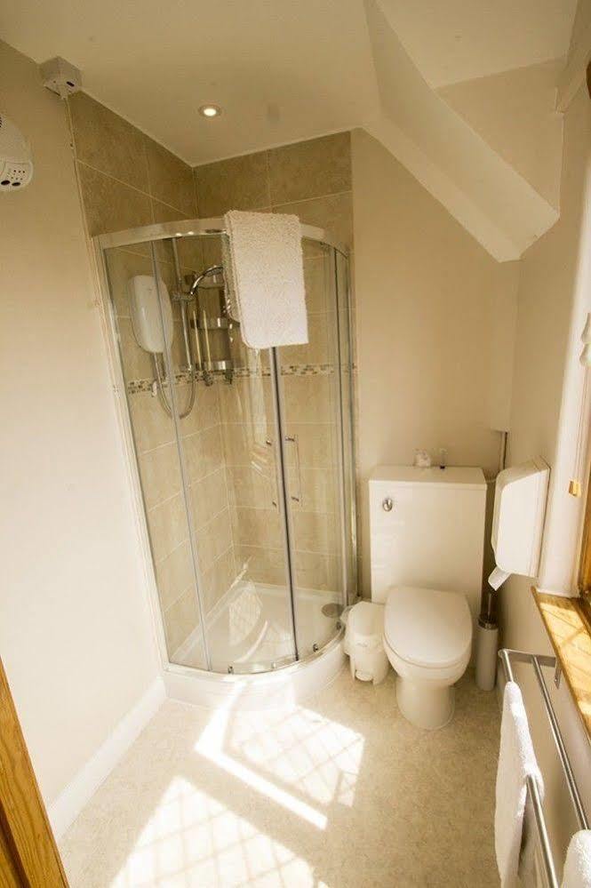 Fern Lodge Guesthouse Hythe  Ngoại thất bức ảnh