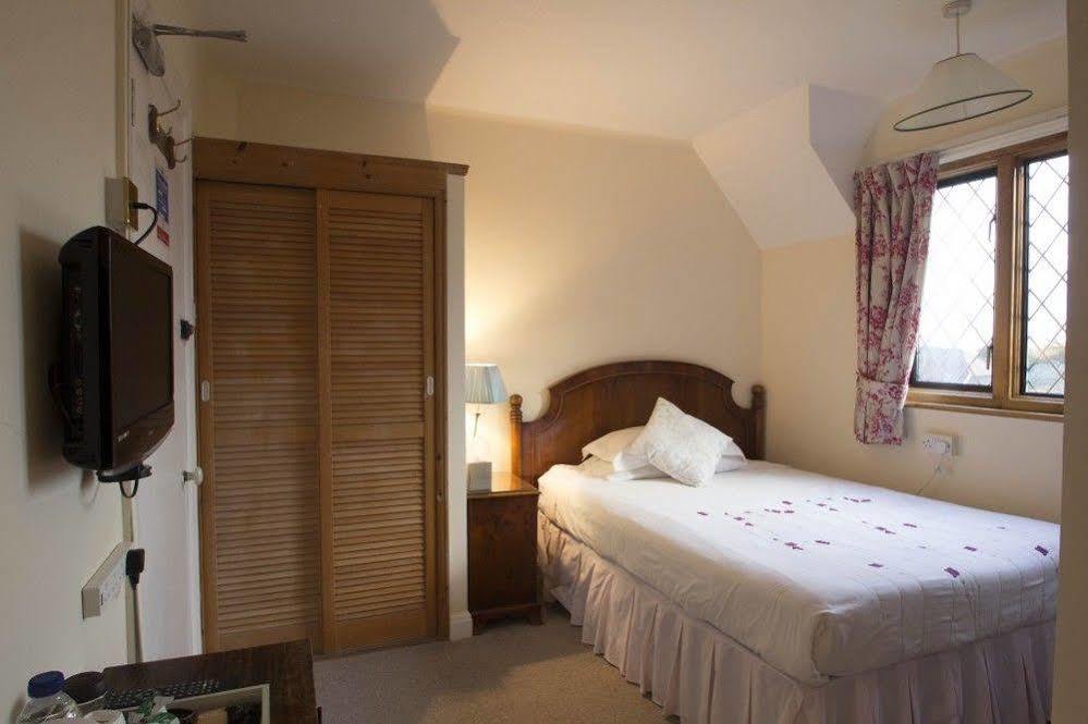 Fern Lodge Guesthouse Hythe  Ngoại thất bức ảnh