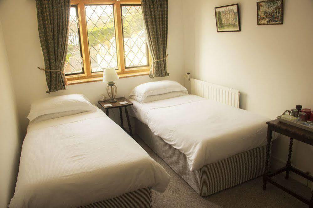 Fern Lodge Guesthouse Hythe  Ngoại thất bức ảnh